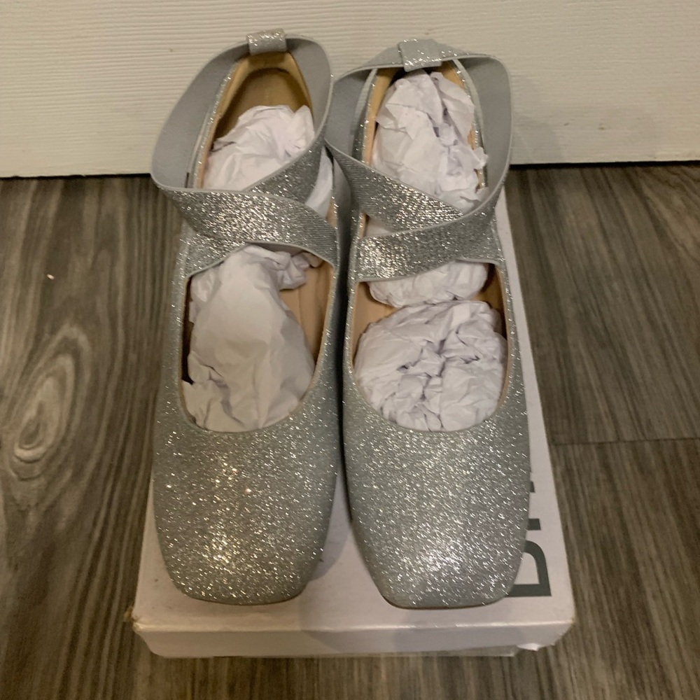 Dream Pairs Silver Glitter Mary Jane Flats